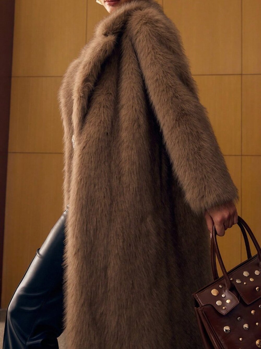 Brown Casual Women's Long Faux Fur Collar Coat - Picture 7 of 8